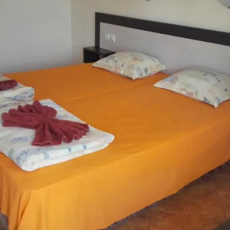 Casa de hóspedes Stoyanovi 3*